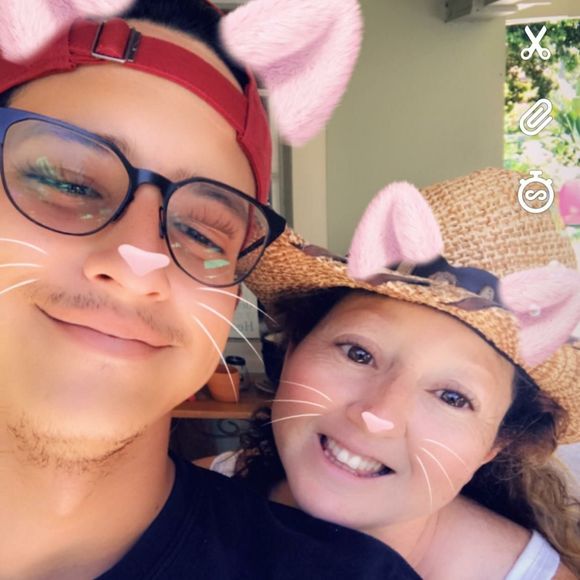 Meet your Posher, Jacqueline - Picture 1 of 1